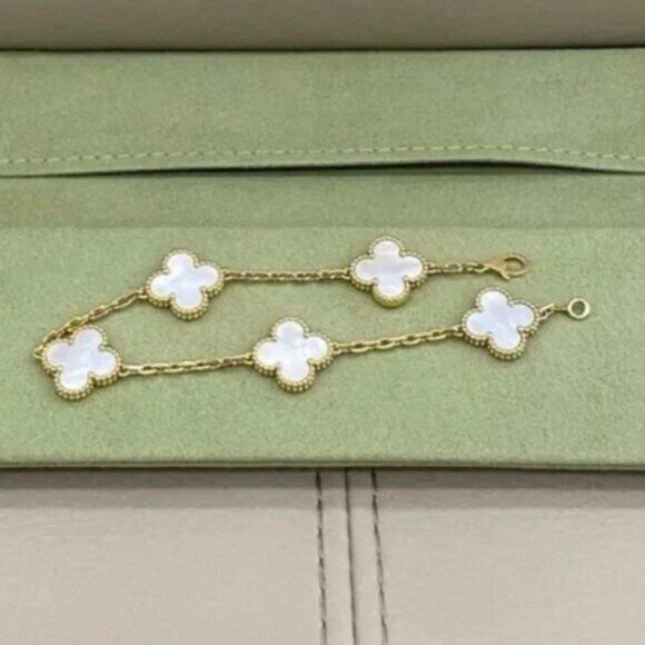 Anthantic Van Cleef & Arpels Vintage Alhambra Bracelet - Picture 4 of 11